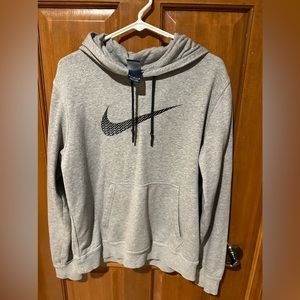 Nike men’s sweatshirt